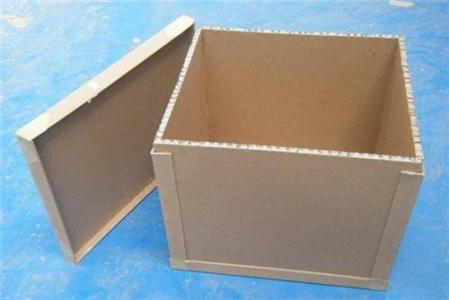 正迅達(da)沈陽紙箱(xiang)廠将逐步(bù)成為紙箱(xiang)包裝行業(yè)的領跑者(zhe)