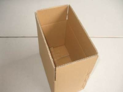 包裝紙箱(xiāng)廠