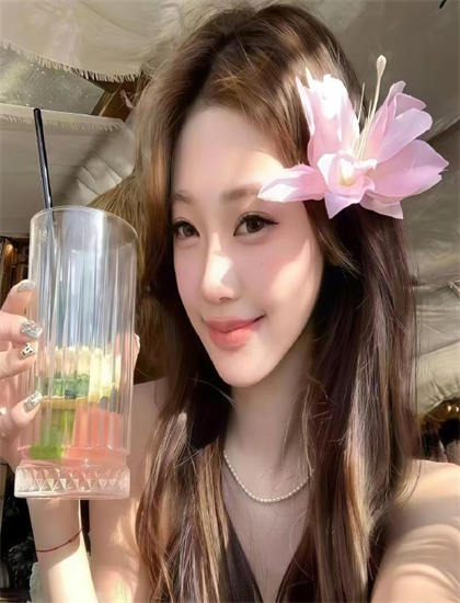 《Hi,火星》评价对比：专业影评与观众口碑差异